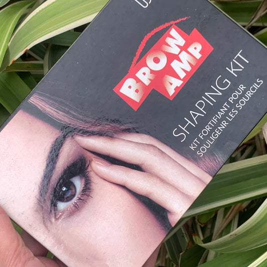 Ushas Eyebrow Shaping Kit