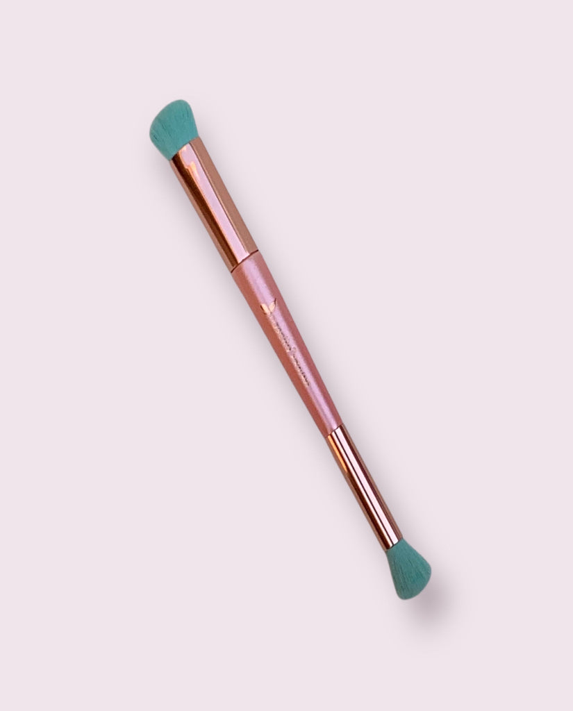 Nascita - pro Medium Concealer and Blending Brush