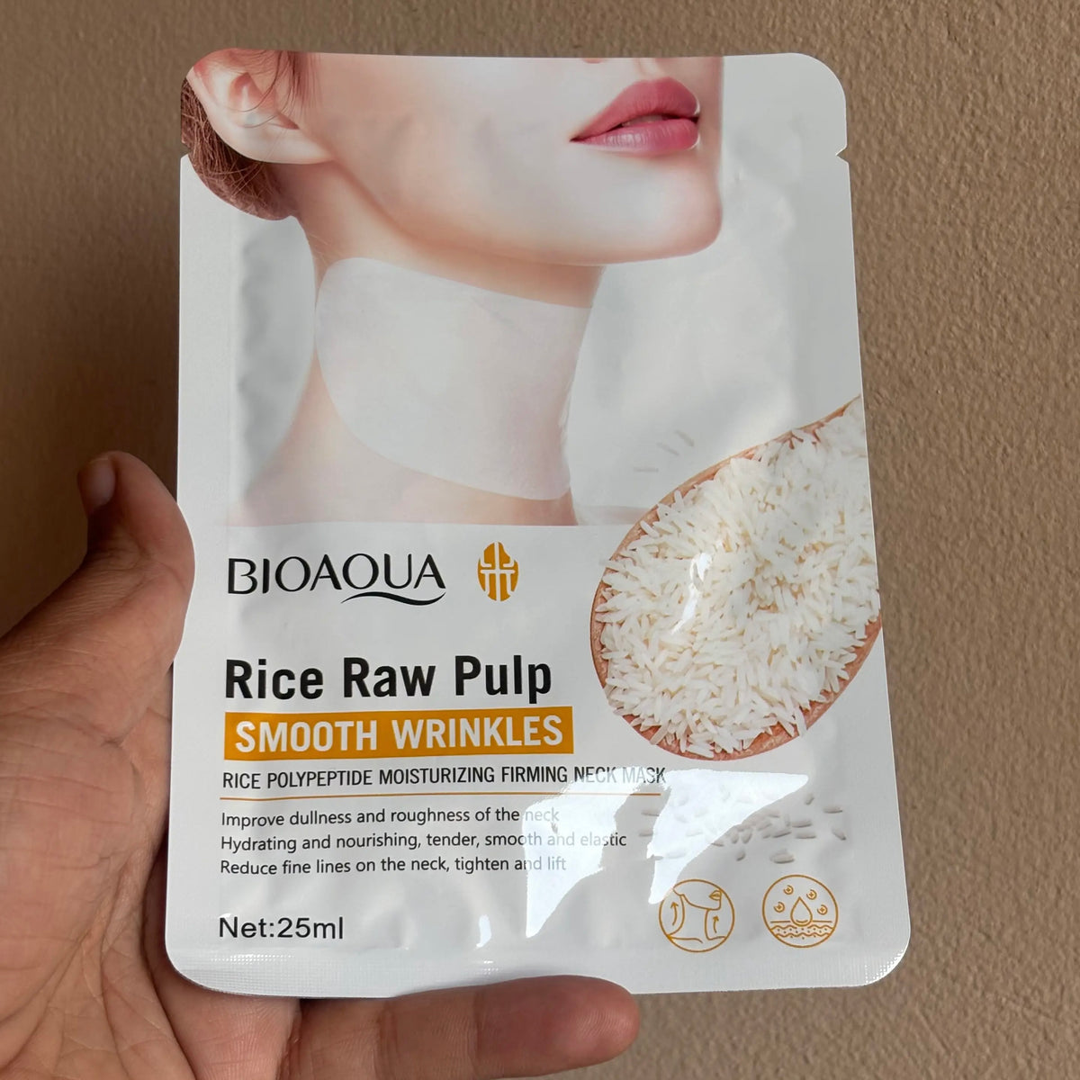Bioaqua Neck Mask