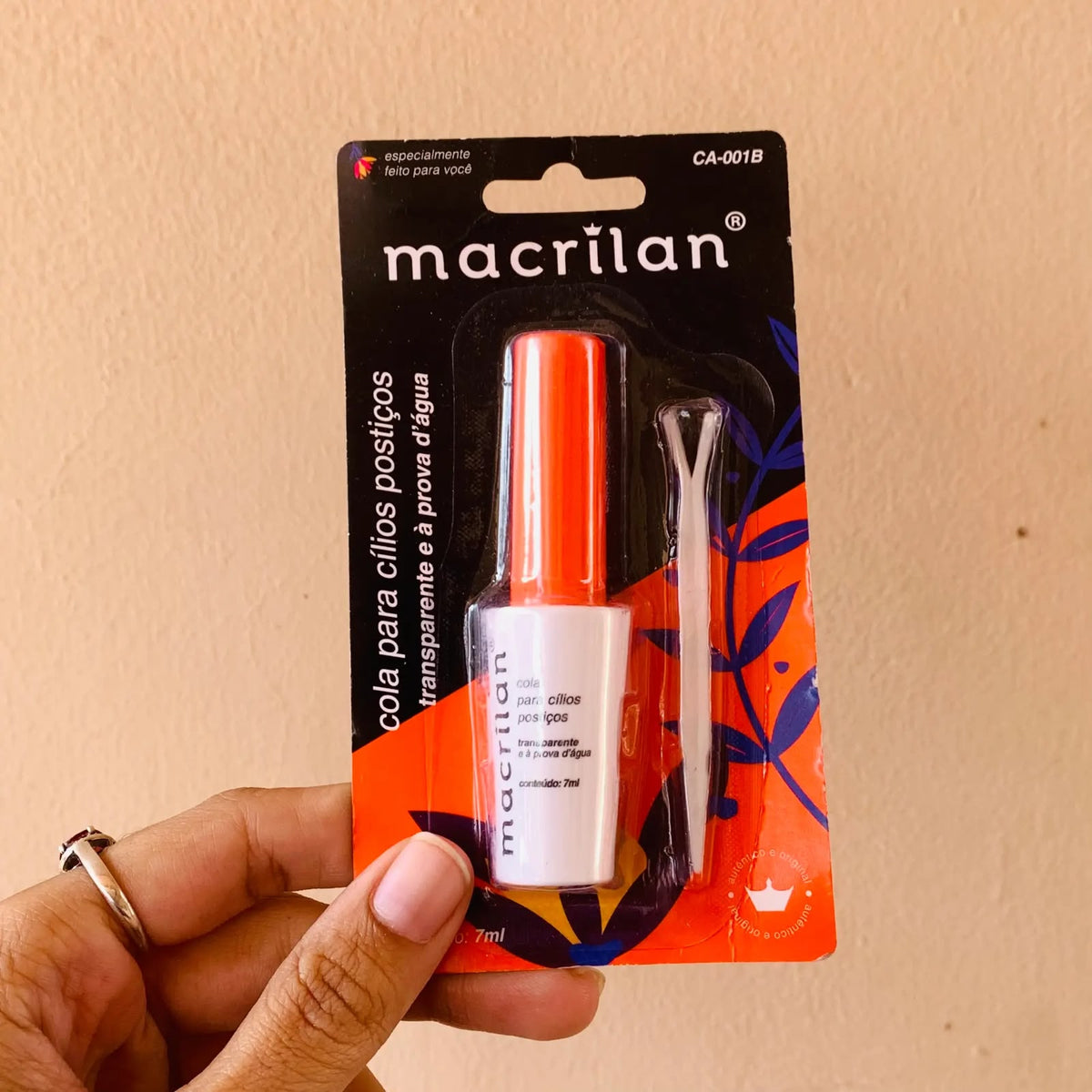 Macrilan eyelashes glue