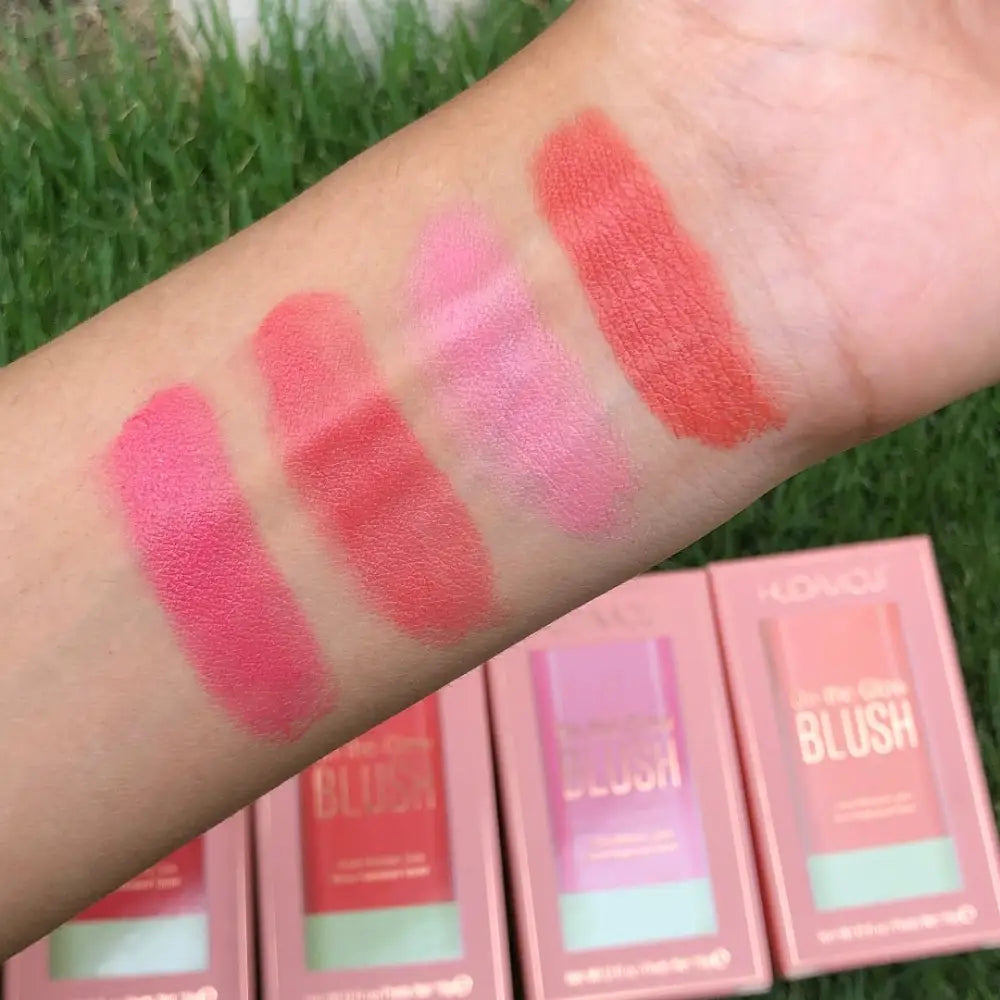 Hudamoji on the glow blush - 03