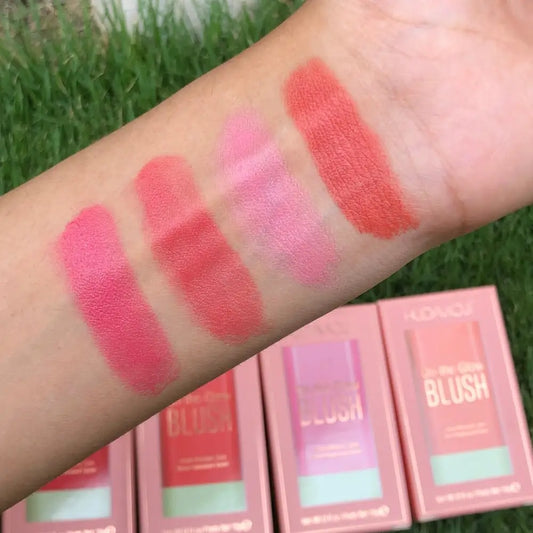 Hudamoji on the glow blush - 03