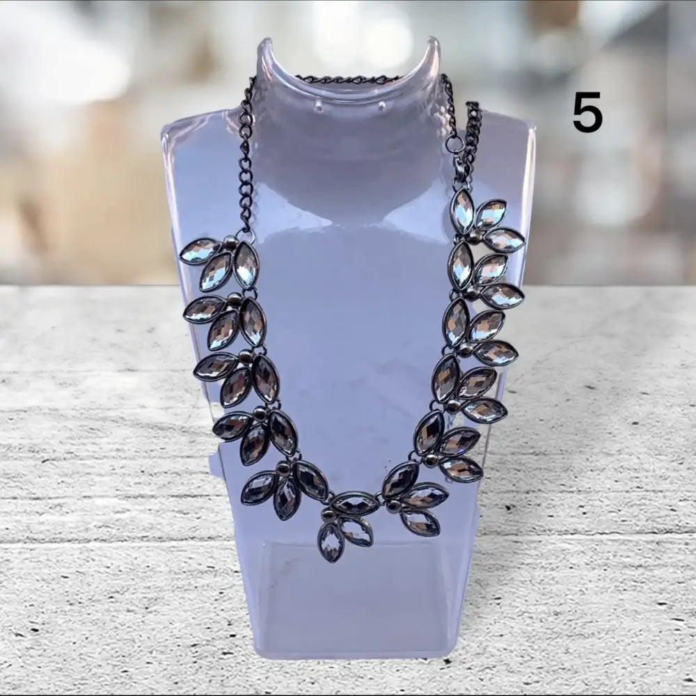 fancy black necklace