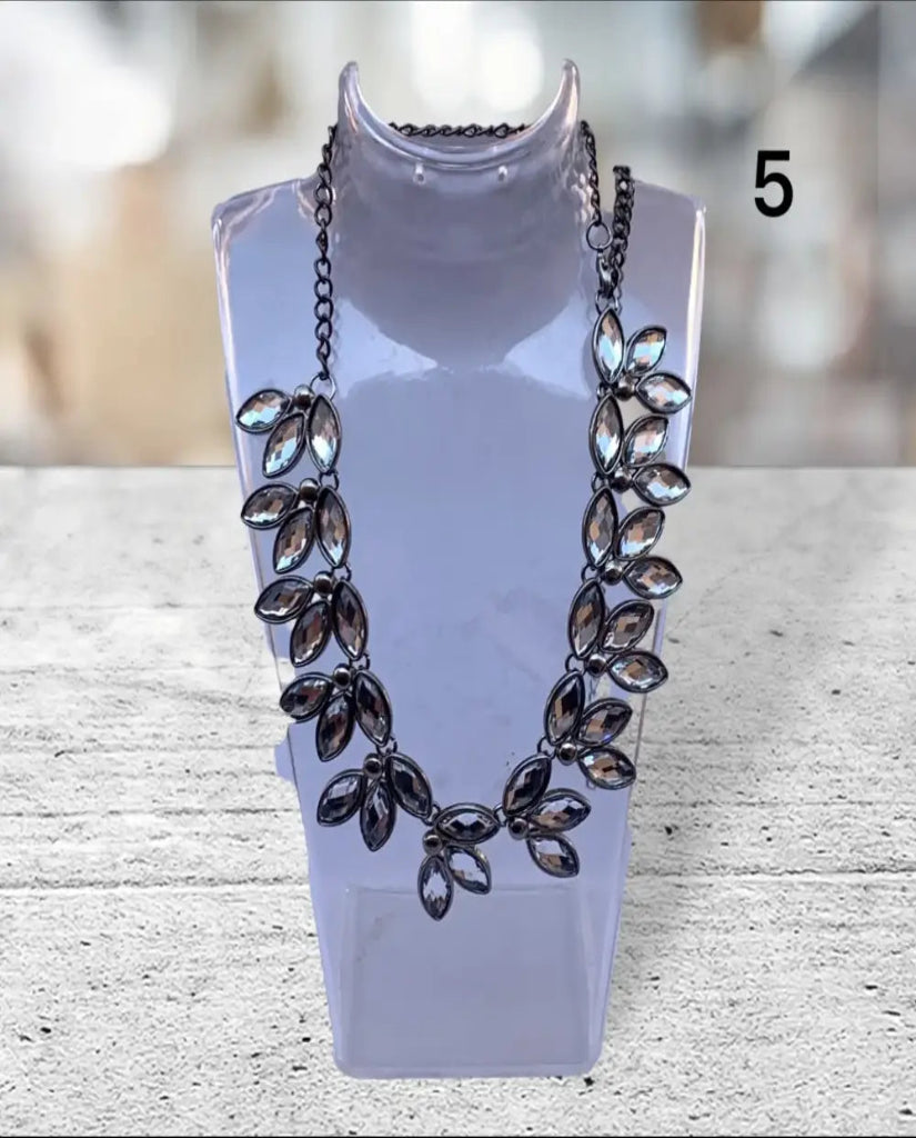 fancy black necklace