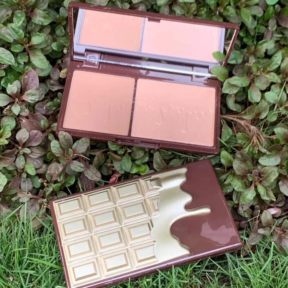 Revolution Bronze and Glow Palette - Eyeshadow palette