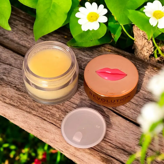 revolution lip scrub pineapple
