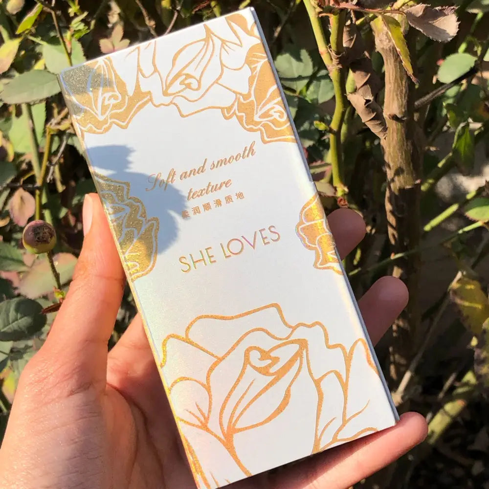 She loves lipstick - Lipstick