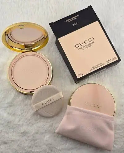 Gucci Poudre De Beauty Mat Naturel