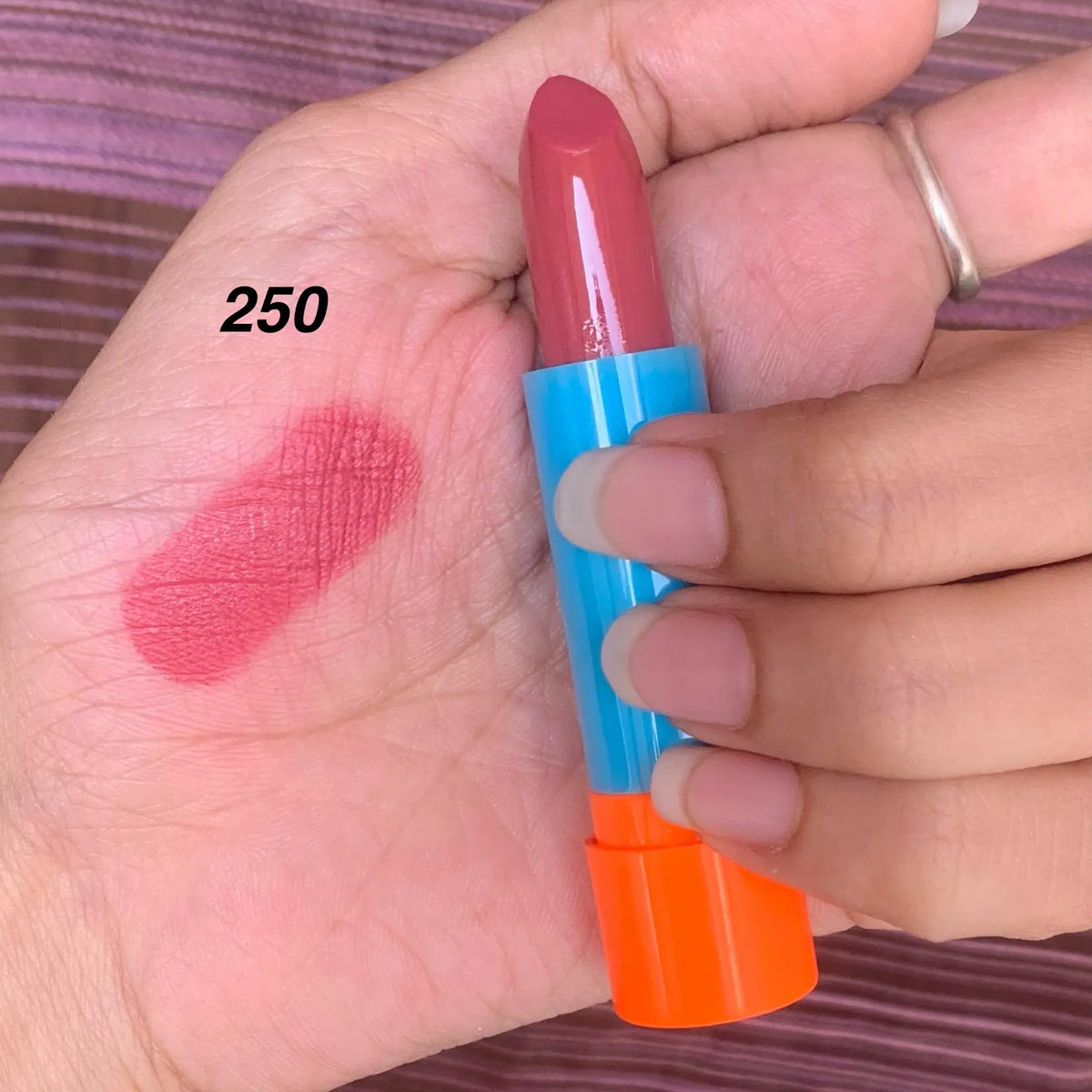 Heng Feng Matte Lipsticks