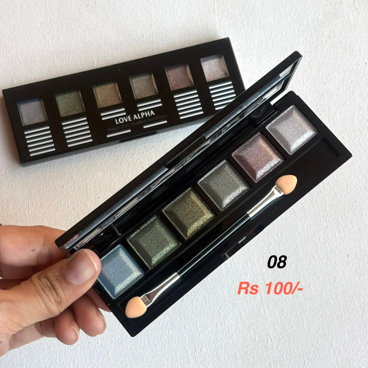 Love Alpha Eyeshadow Palette