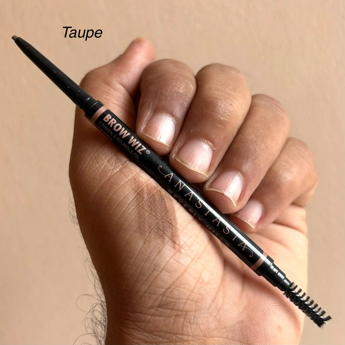 Anastasia Beverly hills Brow Wiz Pencil.