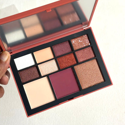 Moda Eyeshadow Palette