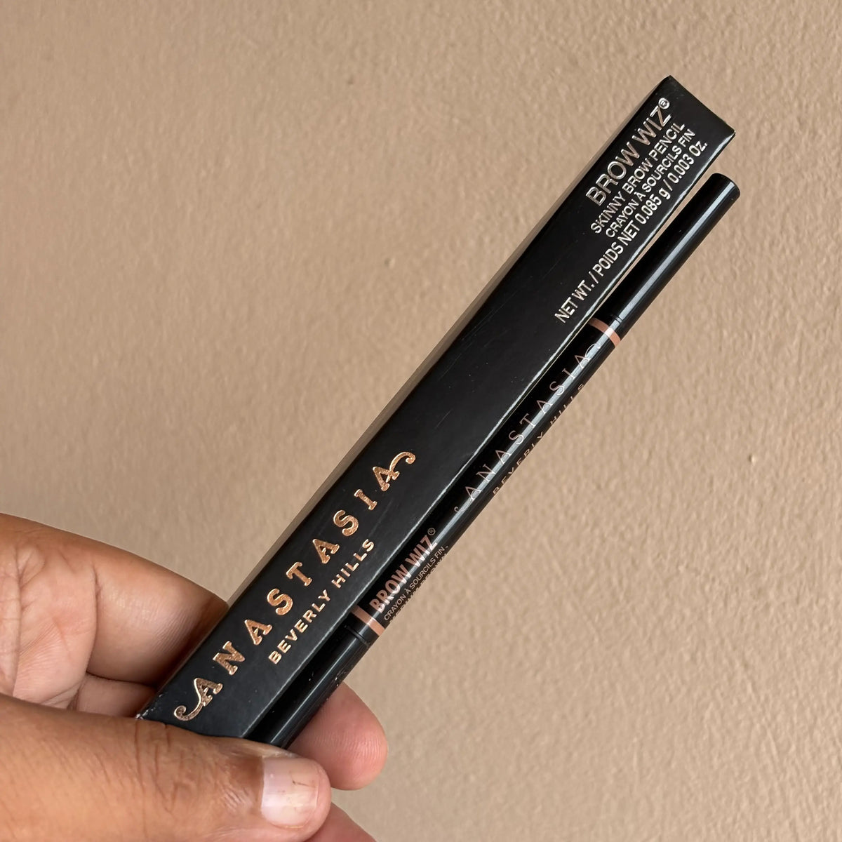 Anastasia Beverly hills Brow Wiz Pencil.