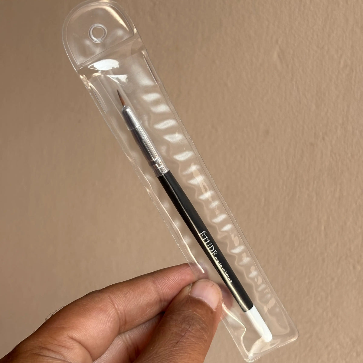 Etude Brush
