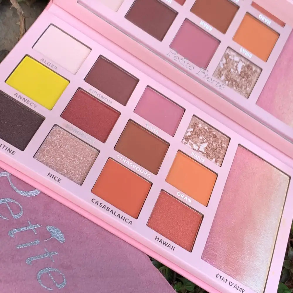 Petite Fierte Palette - Makeup
