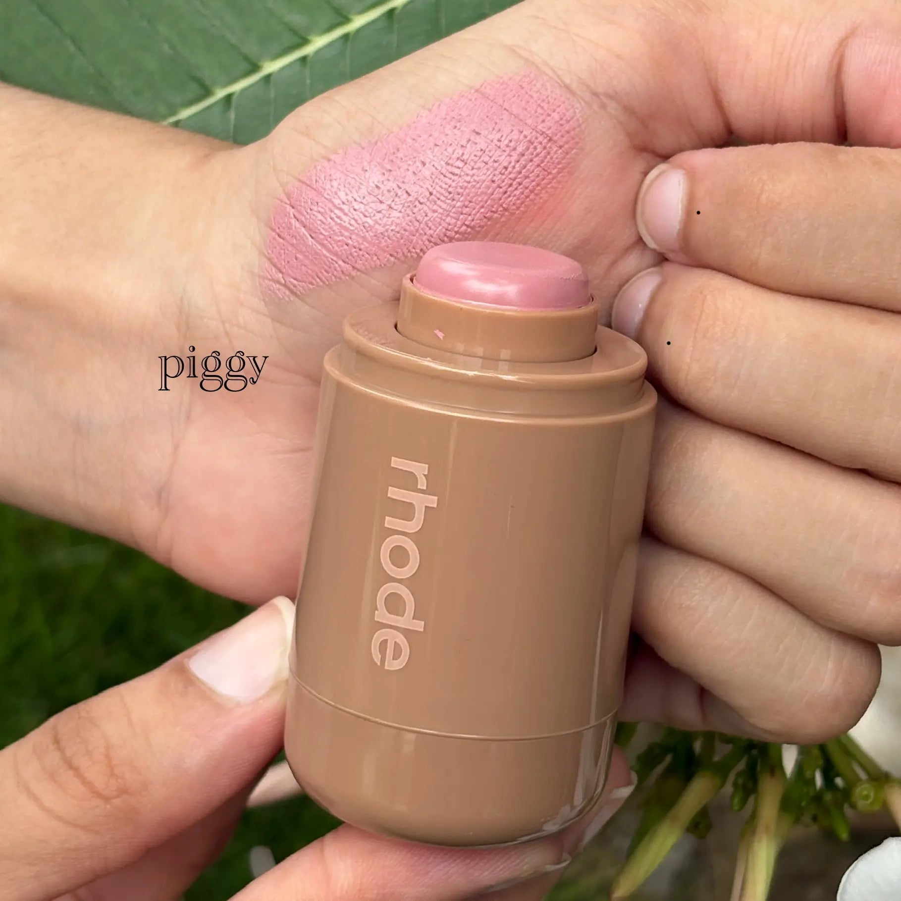 rhode blush shade piggy 